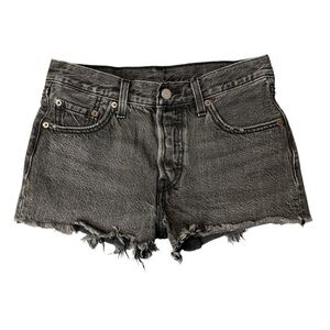 Levi’s Button Fly Frayed Hem Distressed Black Denim Shorts. Size 25 #1594